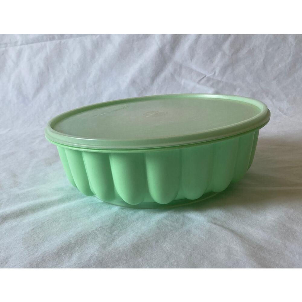 Tupperware jello mold